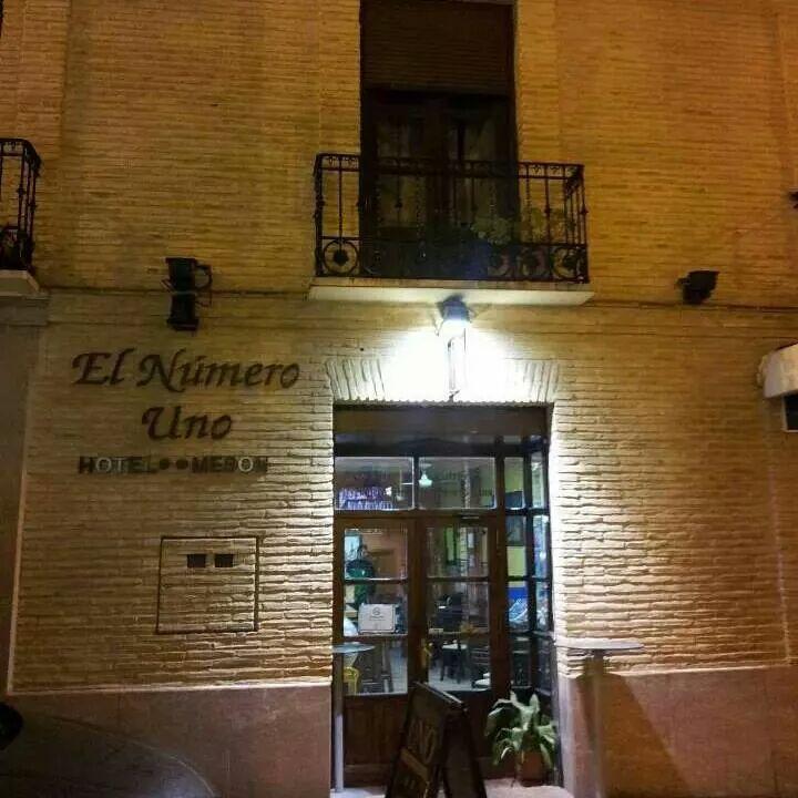 Hotel Meson El Numero Uno อันเตเกรา ภายนอก รูปภาพ